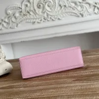 $88.00 USD Hermes AAA Quality Handbags For Women #1405352