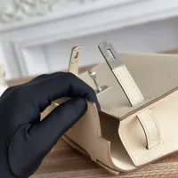 $88.00 USD Hermes AAA Quality Handbags For Women #1405355