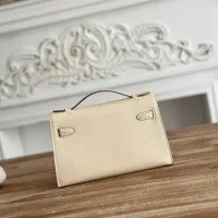 $88.00 USD Hermes AAA Quality Handbags For Women #1405356