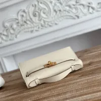 $88.00 USD Hermes AAA Quality Handbags For Women #1405356