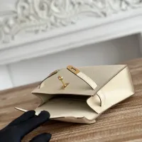 $88.00 USD Hermes AAA Quality Handbags For Women #1405356