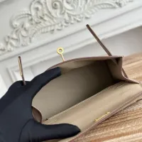 $88.00 USD Hermes AAA Quality Handbags For Women #1405360