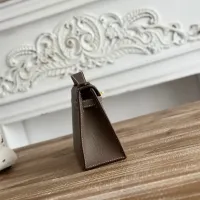 $88.00 USD Hermes AAA Quality Handbags For Women #1405361