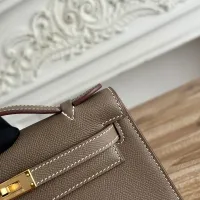 $88.00 USD Hermes AAA Quality Handbags For Women #1405361
