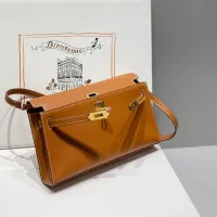 $88.00 USD Hermes AAA Quality Messenger Bags For Women #1405363