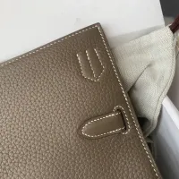 $115.00 USD Hermes AAA Quality Messenger Bags For Women #1405367