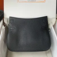 $115.00 USD Hermes AAA Quality Messenger Bags For Women #1405370
