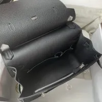 $115.00 USD Hermes AAA Quality Messenger Bags For Women #1405370