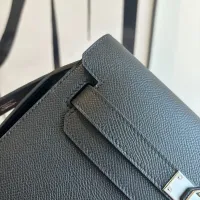 $92.00 USD Hermes AAA Man Pouches #1405371