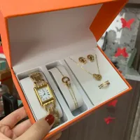 $40.00 USD Cartier Watches For Women #1405859