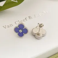 $25.00 USD Van Cleef & Arpels Earrings For Women #1406290