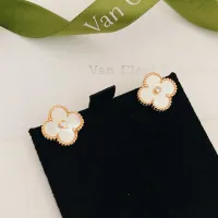 $25.00 USD Van Cleef & Arpels Earrings For Women #1406294
