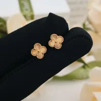 $25.00 USD Van Cleef & Arpels Earrings For Women #1406544