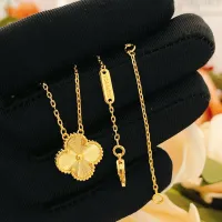 $25.00 USD Van Cleef & Arpels Necklaces For Women #1406559