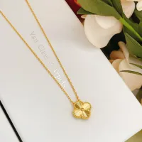 $25.00 USD Van Cleef & Arpels Necklaces For Women #1406559