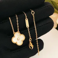 $25.00 USD Van Cleef & Arpels Necklaces For Women #1406567