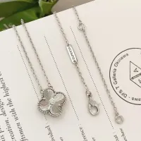 $25.00 USD Van Cleef & Arpels Necklaces For Women #1406574