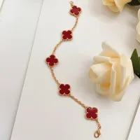 $34.00 USD Van Cleef & Arpels Bracelets For Women #1406594