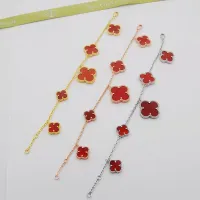 $32.00 USD Van Cleef & Arpels Bracelets For Women #1406601