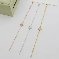 $23.00 USD Van Cleef & Arpels Bracelets For Women #1406613