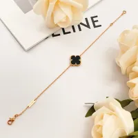 $25.00 USD Van Cleef & Arpels Bracelets For Women #1406642