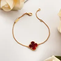 $25.00 USD Van Cleef & Arpels Bracelets For Women #1406645