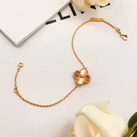 $25.00 USD Van Cleef & Arpels Bracelets For Women #1406653