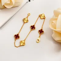 $34.00 USD Van Cleef & Arpels Bracelets For Women #1406657