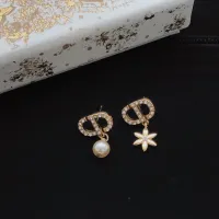 $25.00 USD Christian Dior Earrings For Women #1406710