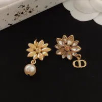 $27.00 USD Christian Dior Earrings For Women #1406719