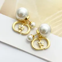 $29.00 USD Christian Dior Earrings For Women #1406981