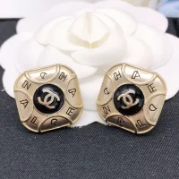 $25.00 USD Chanel Earrings For Women #1407207