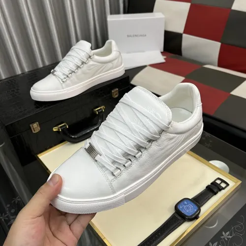 Balenciaga Casual Shoes For Men #1407951 $76.00 USD, Wholesale Replica Balenciaga Casual Shoes