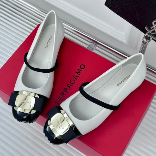 Salvatore Ferragamo Flat Shoes For Women #1408909 $102.00 USD, Wholesale Replica Salvatore Ferragamo Flat Shoes