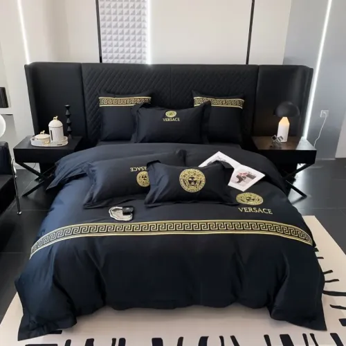 Versace Bedding #1408931 $175.00 USD, Wholesale Replica Versace Bedding
