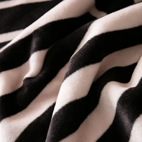 Replica Louis Vuitton LV Blanket #1409399 $72.00 USD for Wholesale