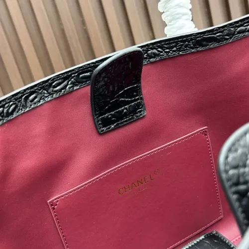 Replica Chanel AAA Quality Handbags For Women #1410924 $115.00 USD for Wholesale