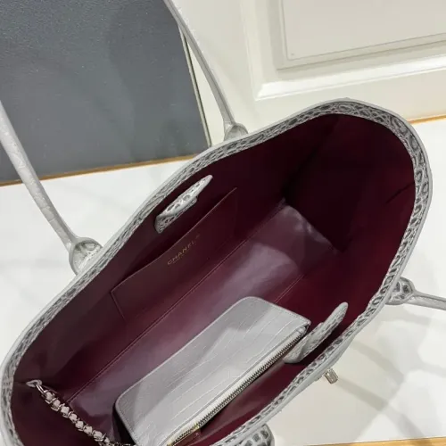 Replica Chanel AAA Quality Handbags For Women #1410930 $115.00 USD for Wholesale