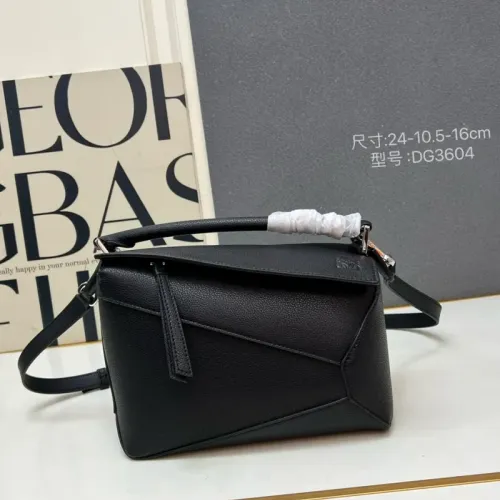 LOEWE AAA Quality Messenger Bags For Women #1411201 $105.00 USD, Wholesale Replica LOEWE AAA Quality Messenger Bags