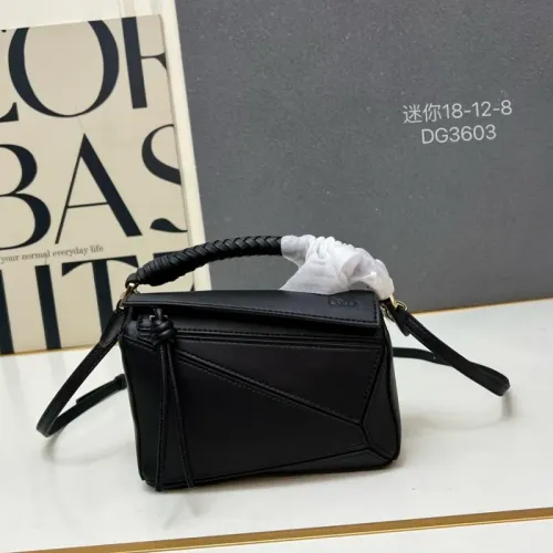 LOEWE AAA Quality Messenger Bags For Women #1411204 $98.00 USD, Wholesale Replica LOEWE AAA Quality Messenger Bags
