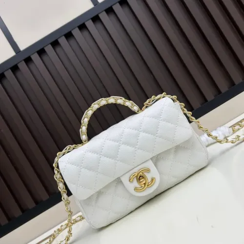Chanel AAA Quality Messenger Bags For Women #1411290