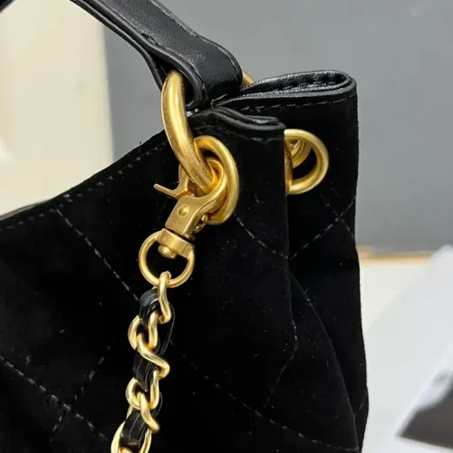 Replica Chanel AAA Quality Shoulder Bags For Women #1411304 $96.00 USD for Wholesale
