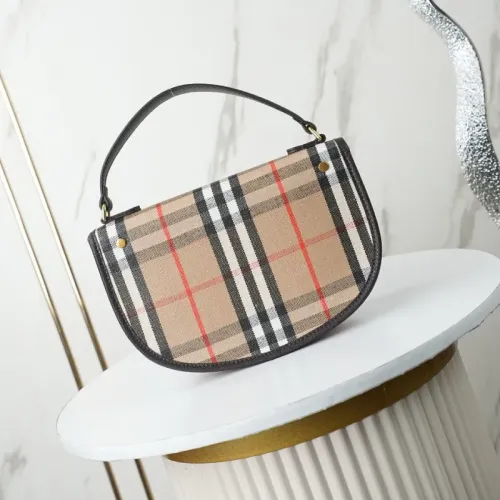 Replica Burberry AAA Quality Messenger Bags For Women #1411396 $98.00 USD for Wholesale