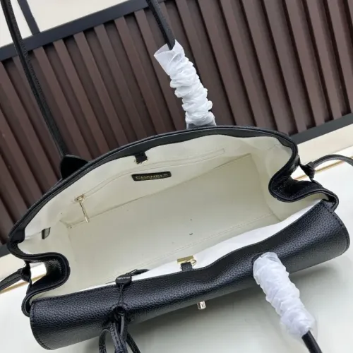 Replica Chanel AAA Quality Handbags For Women #1411686 $108.00 USD for Wholesale