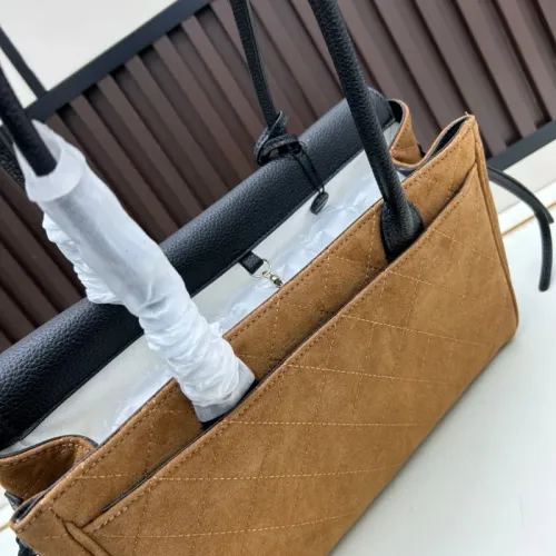 Replica Chanel AAA Quality Handbags For Women #1411689 $108.00 USD for Wholesale