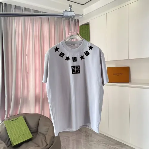 Givenchy T-Shirts Short Sleeved For Unisex #1411698 $42.00 USD, Wholesale Replica Givenchy T-Shirts