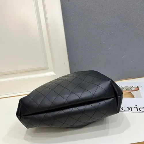 Replica Chanel AAA Quality Handbags For Women #1411714 $88.00 USD for Wholesale
