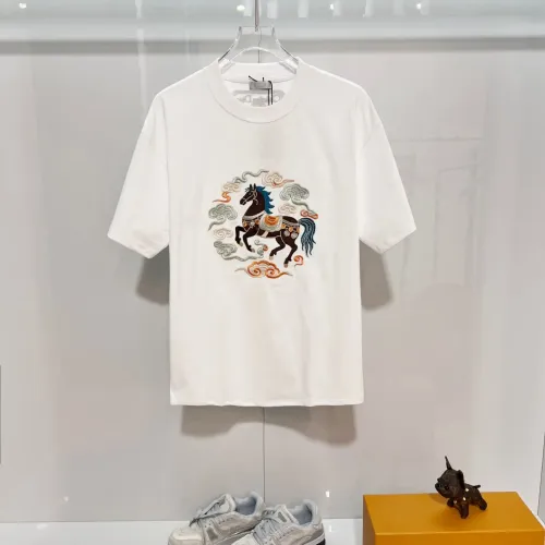 Christian Dior T-Shirts Short Sleeved For Unisex #1412118 $45.00 USD, Wholesale Replica Christian Dior T-Shirts