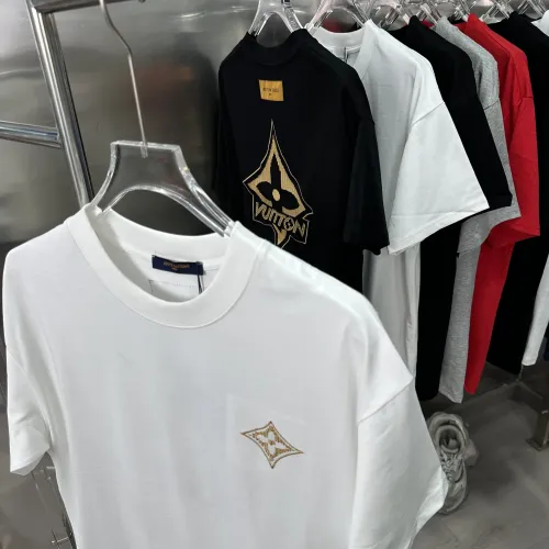 Replica Louis Vuitton LV T-Shirts Short Sleeved For Unisex #1412134 $42.00 USD for Wholesale