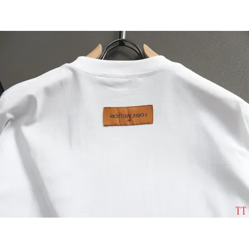 Replica Louis Vuitton LV T-Shirts Short Sleeved For Unisex #1412228 $40.00 USD for Wholesale